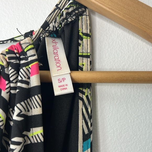 Xhilaration halter multicolor sundress - Picture 6 of 6